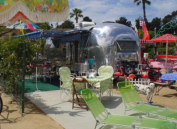 DinerandPepperattheDunes2005.jpg