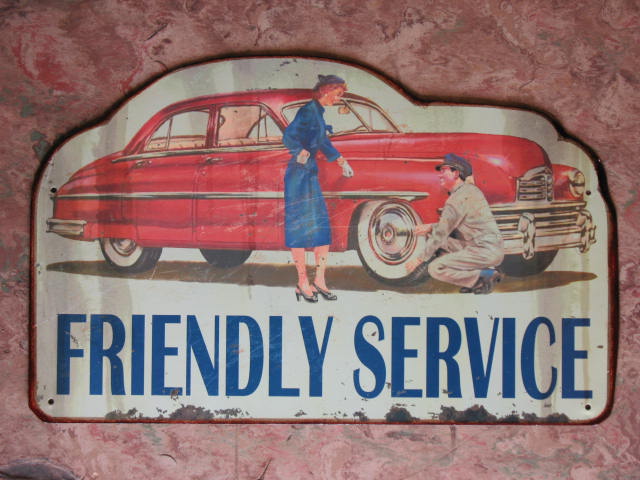 FriendlyServiceatwww.VintageTrailerCrazy.com.JPG